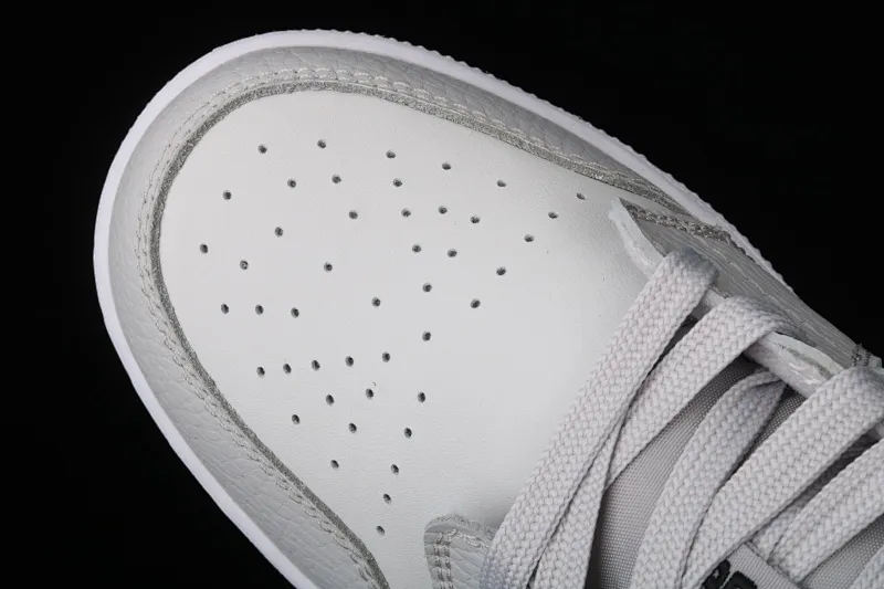 All categories Air Jordan Jordan series basketball shoes Air Jordan 1 Low G version pure original Air Jordan 1 Low GS AJ1 Joe 1 low-top white gray camouflage low-top basketball shoes DD3234-100